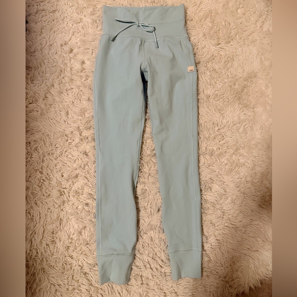 Vuori Spearmint Daily Leggings - Picture 3 of 4